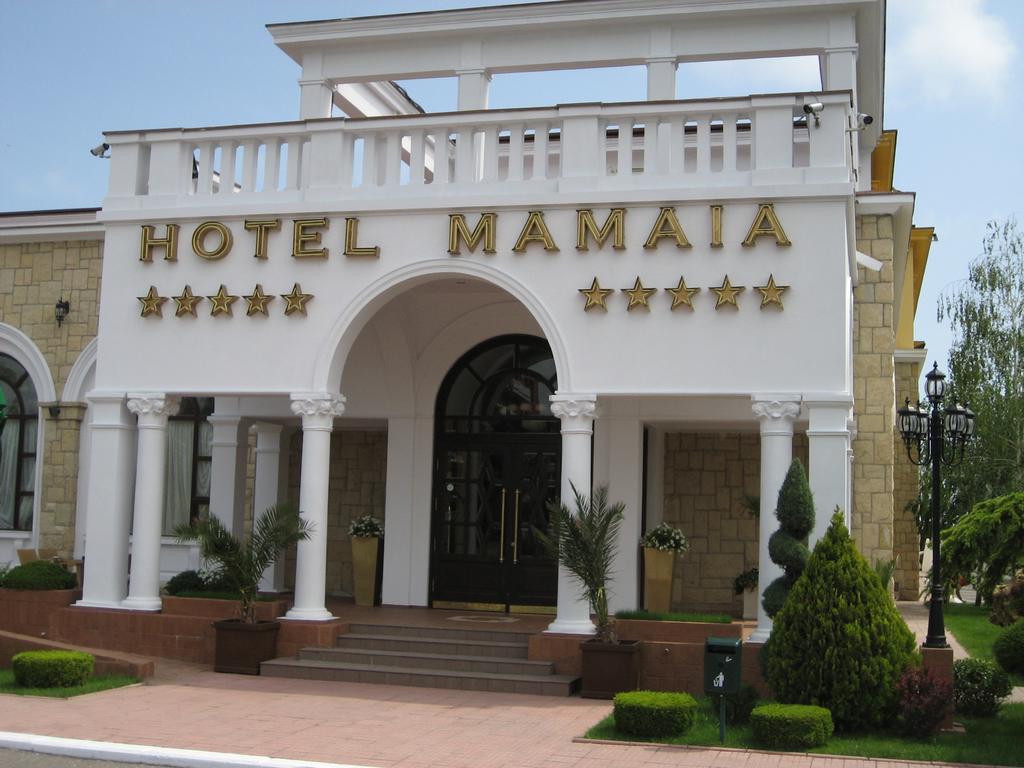 Hotel Central Mamaia Buitenkant foto
