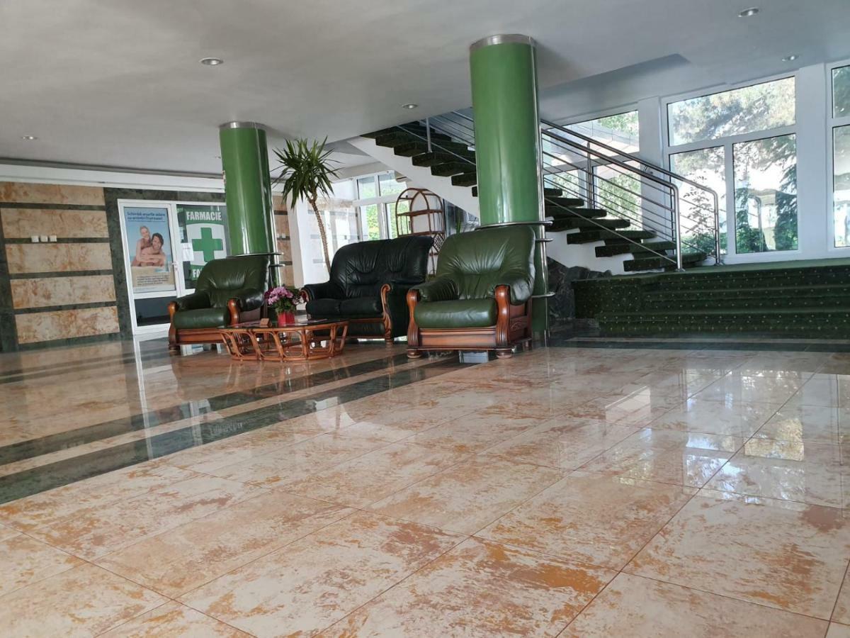 Hotel Central Mamaia Buitenkant foto